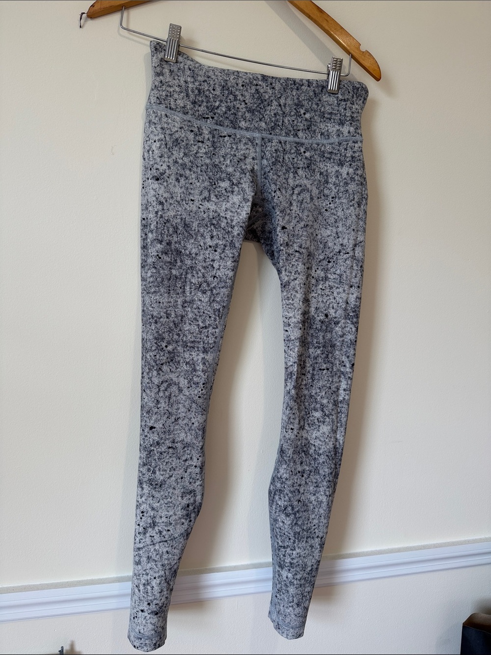 lululemon athletica Heathered Gray Leggings